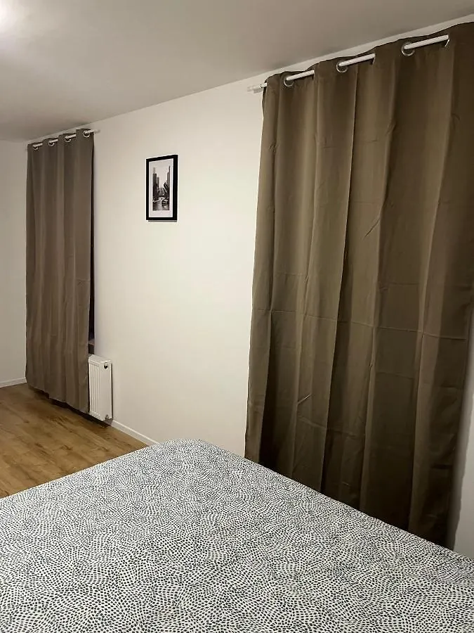 Wauters 77 Bruxelles -Charleroi-Airport Apartment