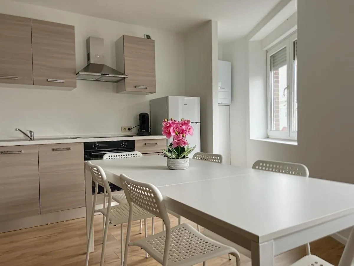 Wauters 77 Bruxelles -Charleroi-Airport Apartment