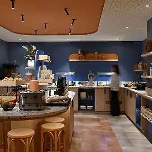 3* Hotell Ibis Styles Airport Aero 44